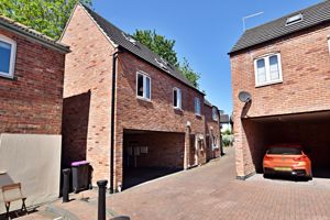 Photo 13- click for photo gallery